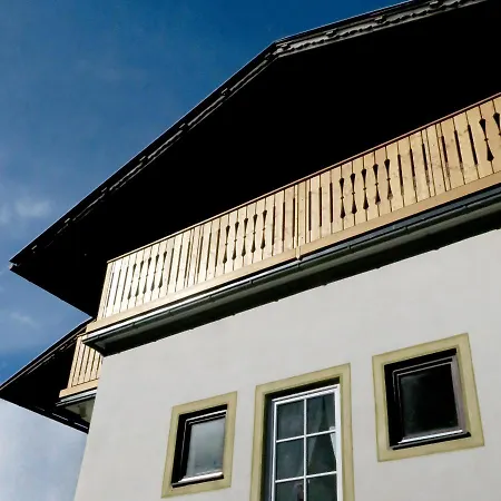 Lindenhof Hotell *