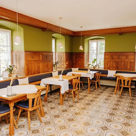 Lindenhof Hotel