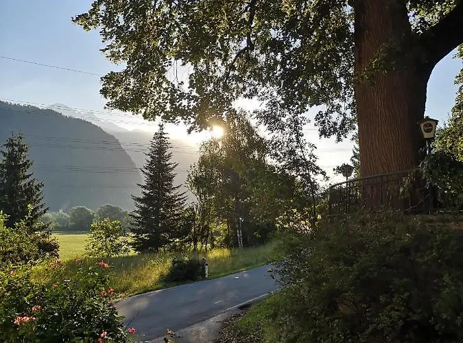 Lindenhof מלון *