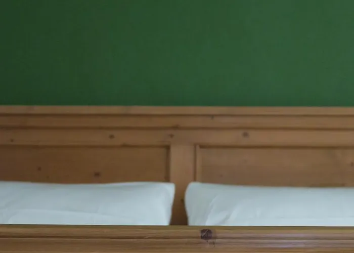 Lindenhof * אוברדראובורג