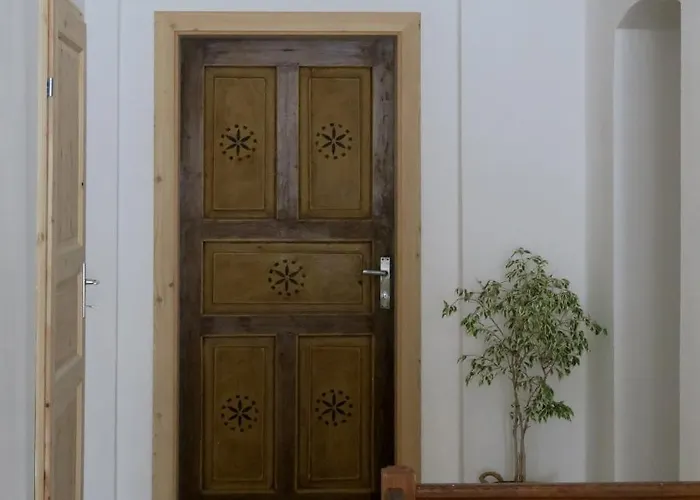 מלון Lindenhof *