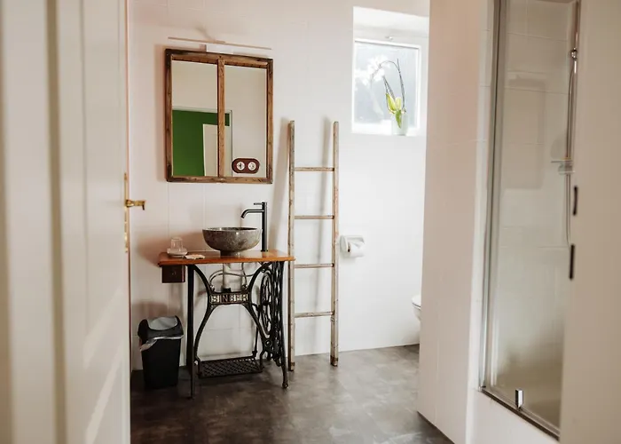 Lindenhof אוברדראובורג