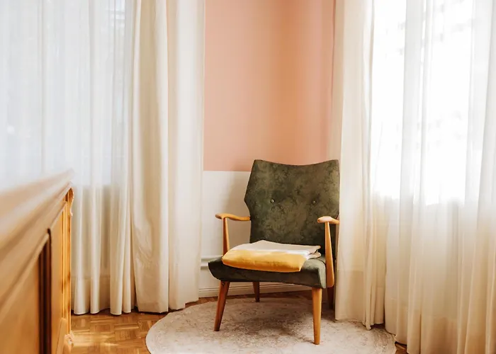 Lindenhof מלון *