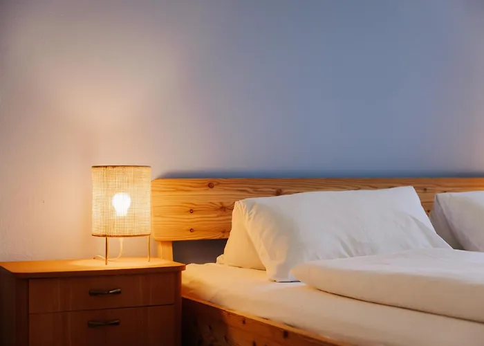 Lindenhof מלון *