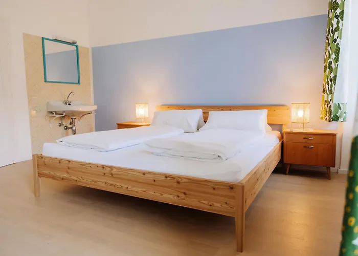 Lindenhof * אוברדראובורג