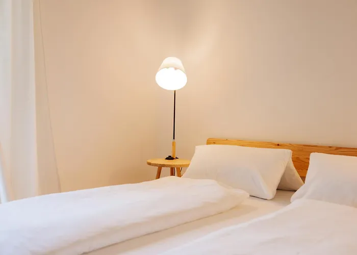 Lindenhof מלון אוברדראובורג